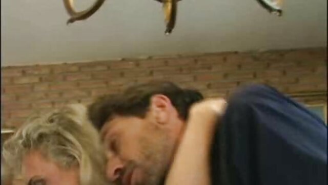 Pilihan jogan :  Johnny dosa arep hard lan jero ing brunette iki cunny Hot porno film 