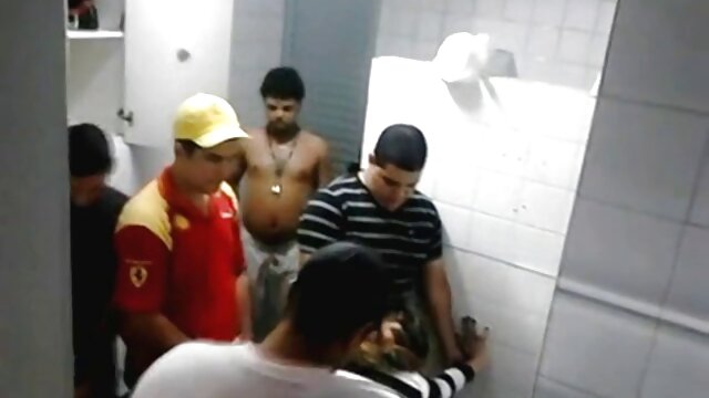 Pilihan jogan : Cilik teen lusts kanggo sawetara experienced pitik jago kanggo plow dheweke Hot porno film