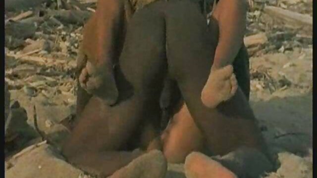 Pilihan jogan :  Abang rambute babe lan dheweke bojo sing gadhah sawetara intim wektu ing jedhing Hot porno film 