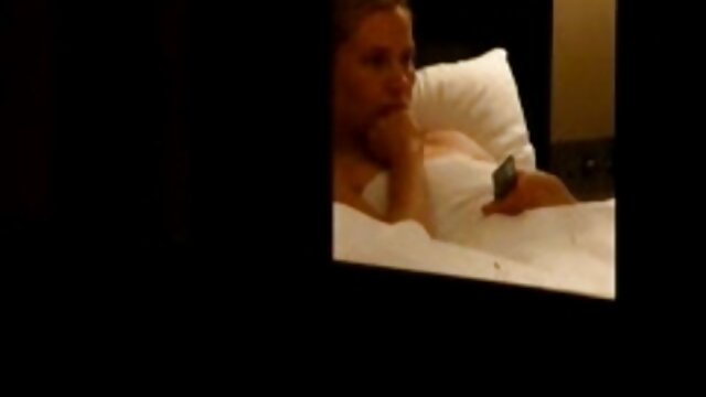 Pilihan jogan :  Kaget erotis jancok karo alien hotties Hot porno film 